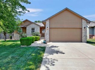 12005 E Boxthorn St, Wichita, KS 67226