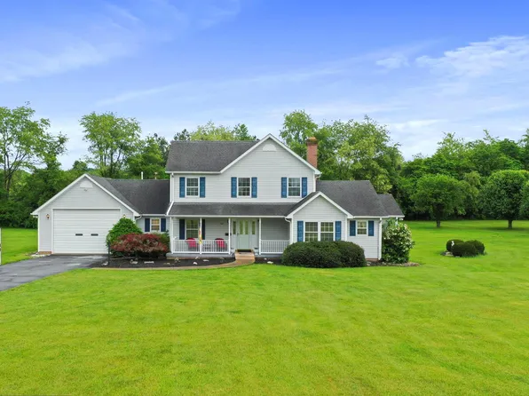182 Hannah Ct, Winchester, VA 22603