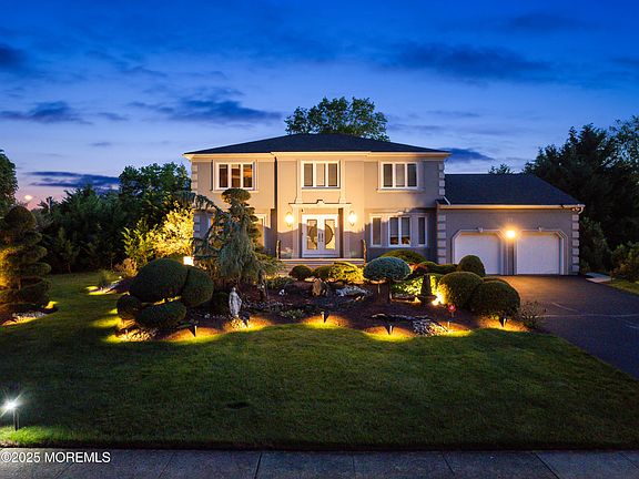 4th image of 19 Dartmoor Drive