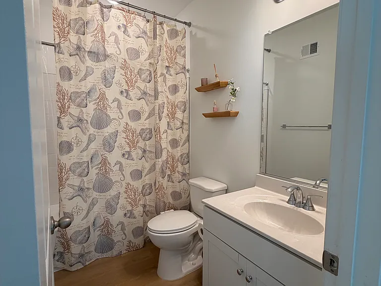14210 Alki Dr — Photo 22