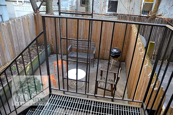 Rented by Oak Tree LLC | media 22