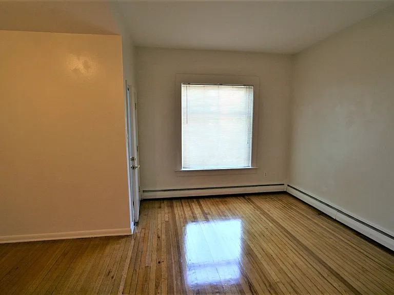 1144 York St #103 — Photo 3