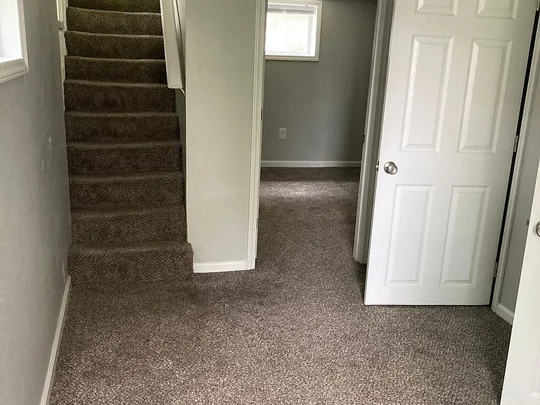 504 Henry St — Photo 27
