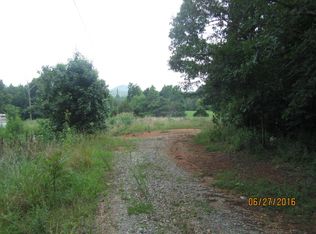 857 Reagan Valley Rd, Tellico Plains, TN 37385