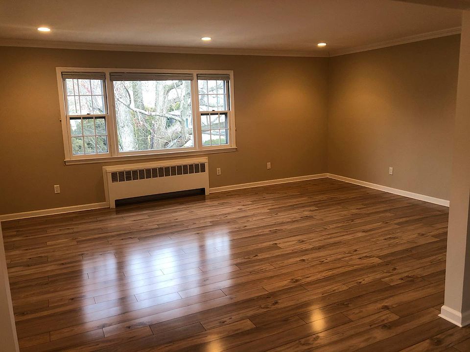 1st image of 22 Park Ave