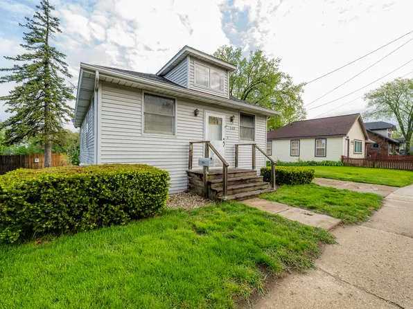 340 E Buffalo St, New Buffalo, MI 49117