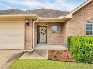 3301 E Fairmont St, Broken Arrow, OK 74014