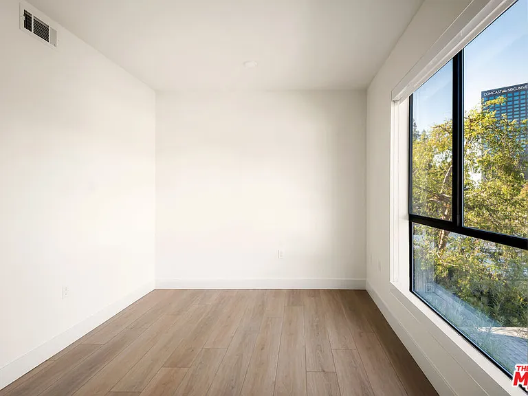 3651 Regal Pl #501 — Photo 28