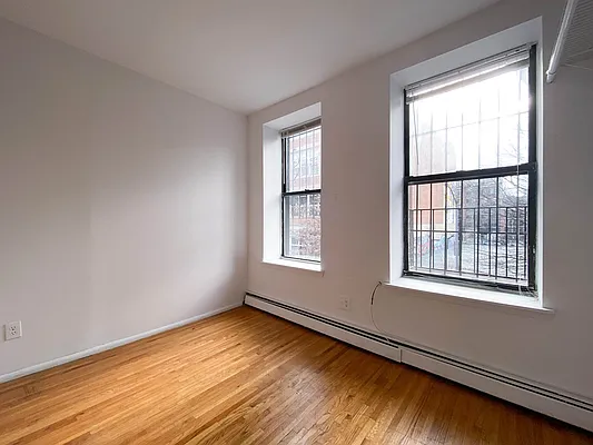 Rented by City Connections Realty | media 24