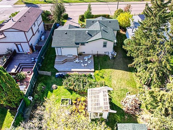 4th image of 416 W 11th Ave N