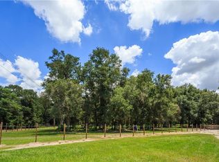 608 E 13th St, Apopka, FL 32703