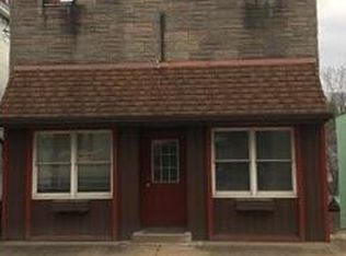 1615 Main St, Burgettstown, PA 15021