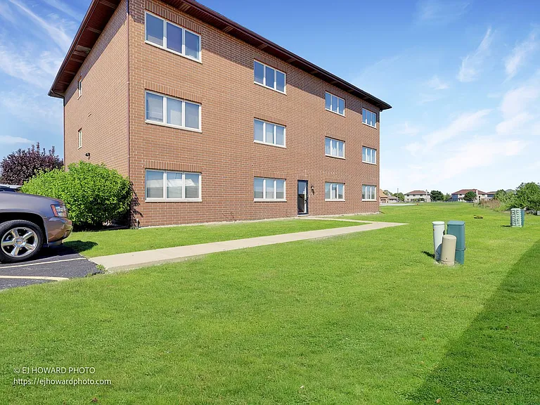 19653 S Edinburgh Ln — Photo 6