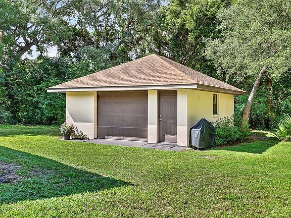 4th image of 3450 SW 52ND TERRACE