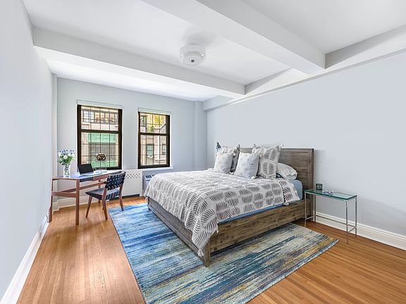 2nd image of 17 W 67th St APT 10A