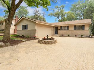 6013 Osage Ave, Downers Grove, IL 60516