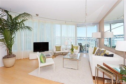 2nd image of 301 Main St #20G