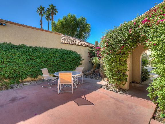 4th image of 36180 Avenida De Las Montanas