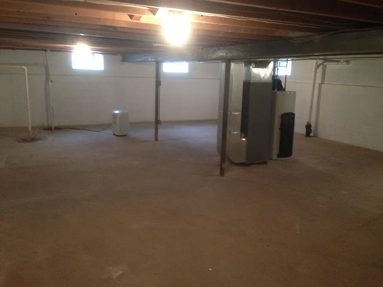 31 Morrison Ave — Photo 17