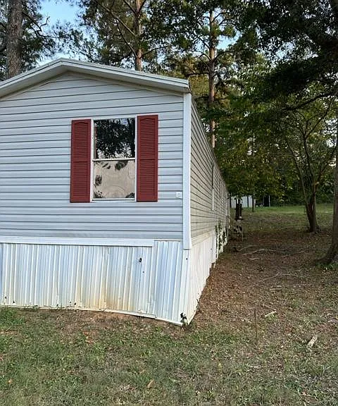 700 Beck Rd #B — Photo 1