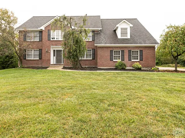 2632 Mountain Ash Ln, Dayton, OH 45458