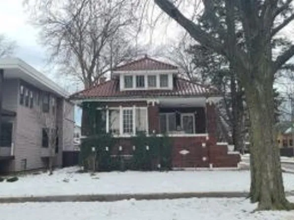 646 S Lyman Ave, Oak Park, IL 60304