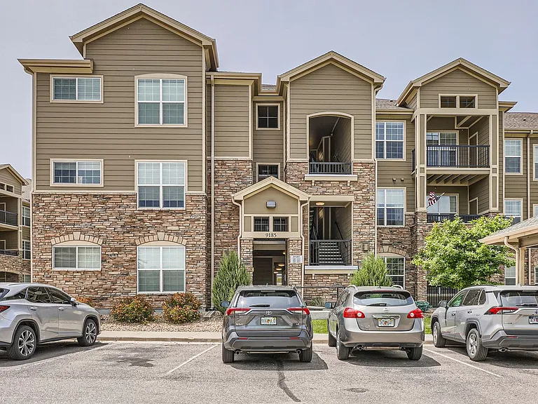 9185 Wilde Ln #301 — Photo 1