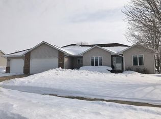 1101 Benjamin Dr, Marshalltown, IA 50158