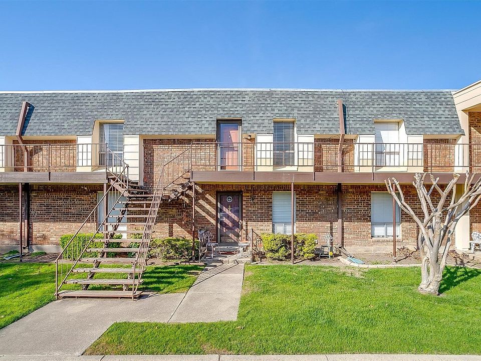 Ridglea Estate Condominiums Building 4046 Ridglea Country Club Dr