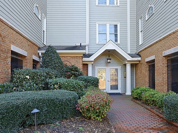 2nd image of 1231 Kelton Cottage Way