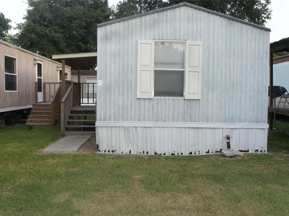 601 Clear Lake Rd Unit B, Highlands, TX 77562