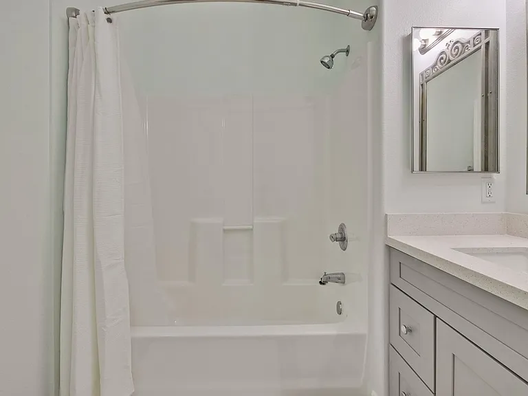 453 E Okeefe St #307 — Photo 27