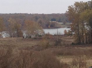 403 Christmasville Rd, Trenton, TN 38382