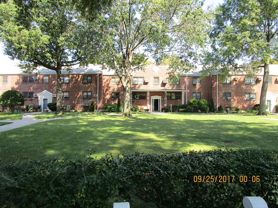 1st image of 8929 151st Ave