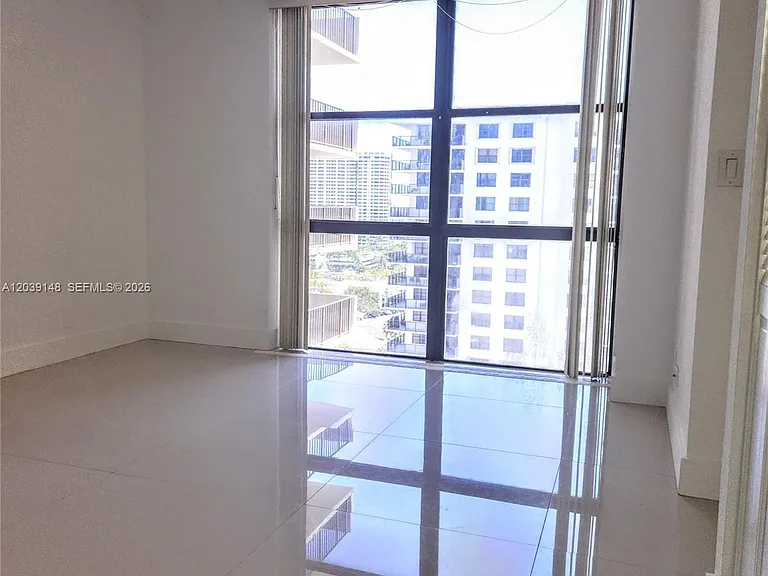 18181 NE 31st Ct #1910 — Photo 6