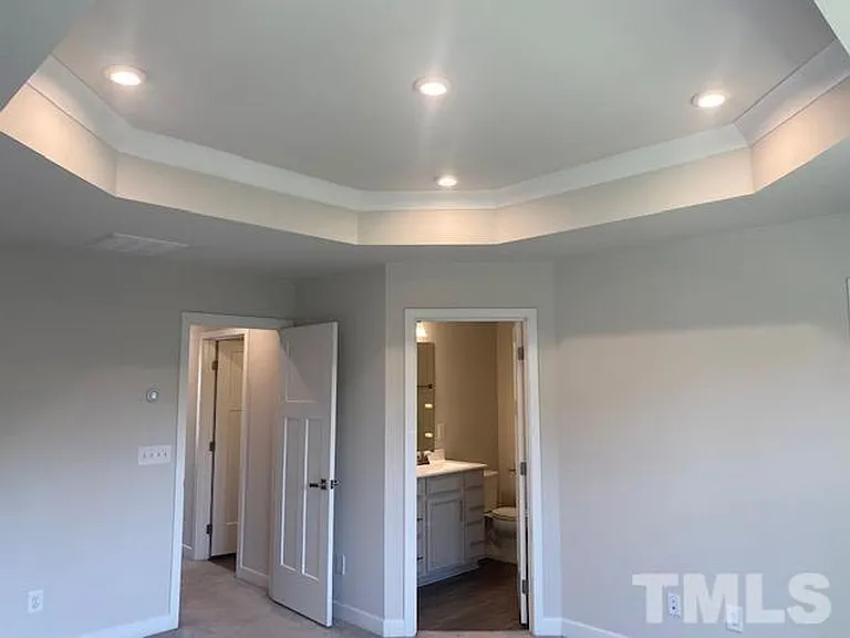 511 Autumn Cure Ct — Photo 11