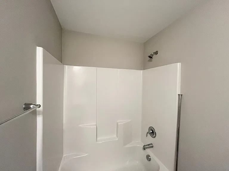 1002 Greatland Rd — Photo 19