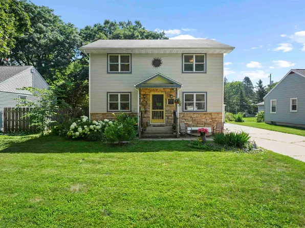 4712 Rothman Pl, Monona, WI 53716