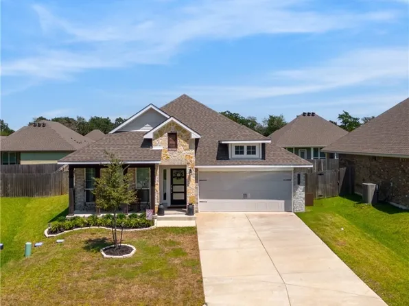 10603 Scarlet Peak Ct, College Station, TX 77845
