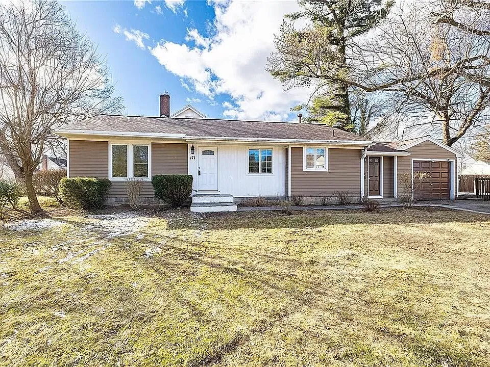 171 Meadow Dr