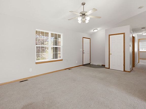 5th image of 7026 Mount Nimbus St