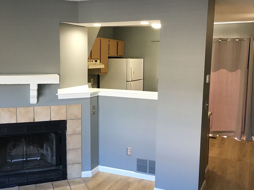 1st image of 7844 Barkwood Dr