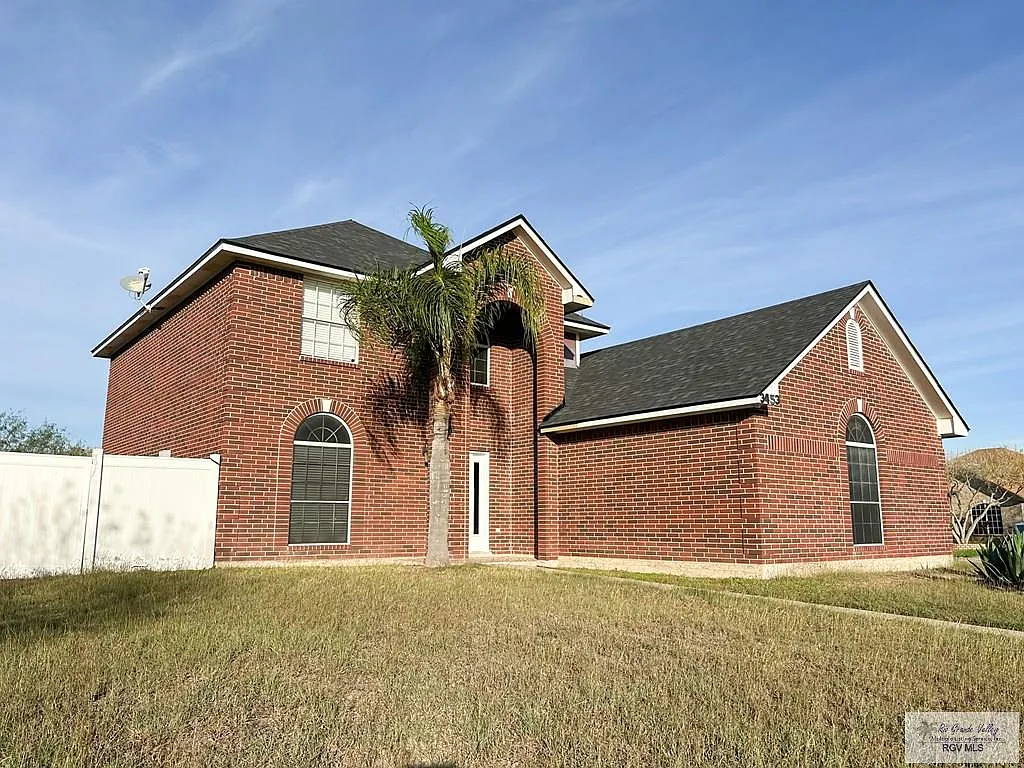 Building Photo - 3453 Burgundy Dr