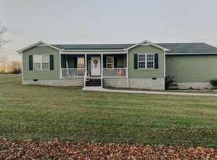 105 Green Valley Cir, Livingston, TN 38570