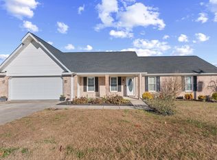 104 Meadowcrest Dr, Somerset, KY 42503