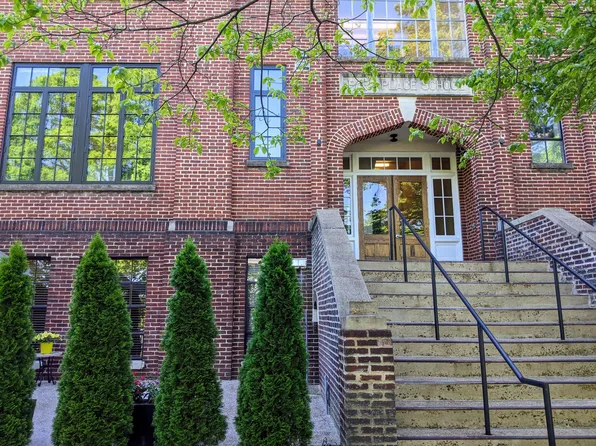 1000 E Martin Luther King Blvd Unit 202, Chattanooga, TN 37403