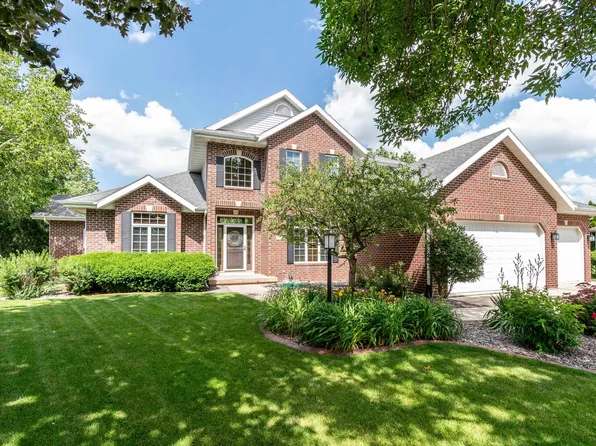 1702 Alexandria Ct, Waunakee, WI 53597