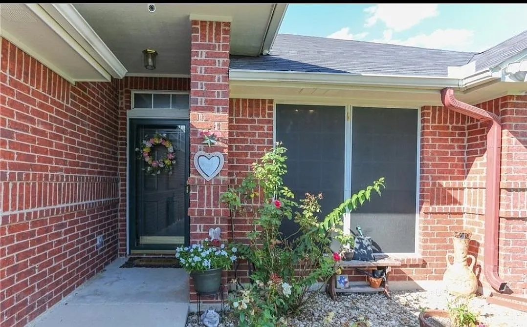 1515 Chardonnay Dr — Photo 4