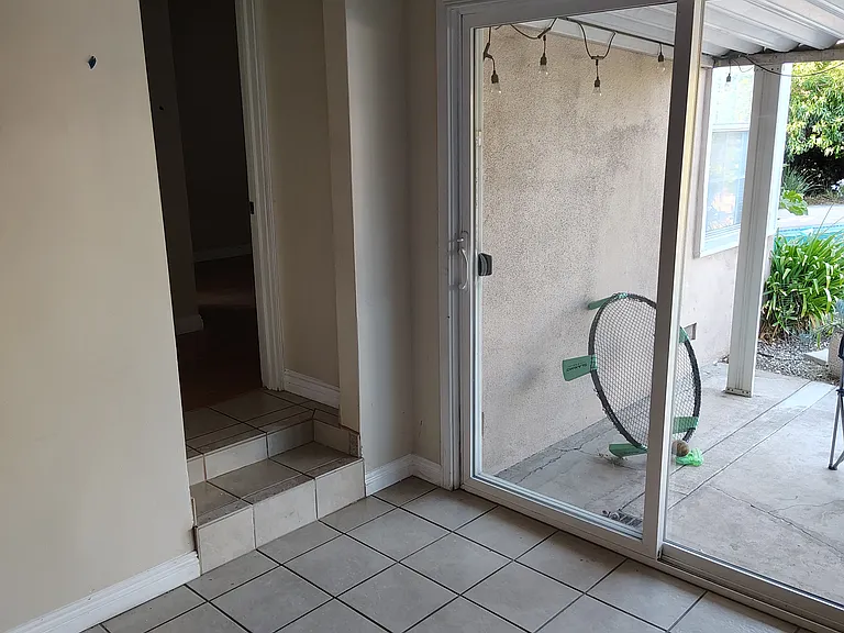 4734 Allott Ave — Photo 22