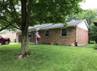 1065 Southridge Ave, Wilmington, OH 45177